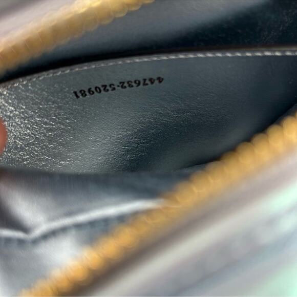 Women's Gucci GG medium Mormont shoulder bag Made in Italy - Picture 11 of 14